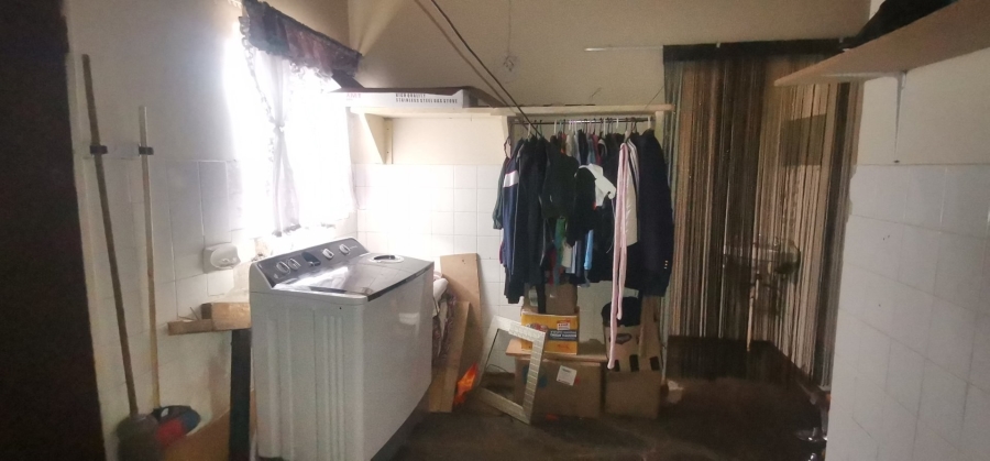 4 Bedroom Property for Sale in Roosheuwel North West